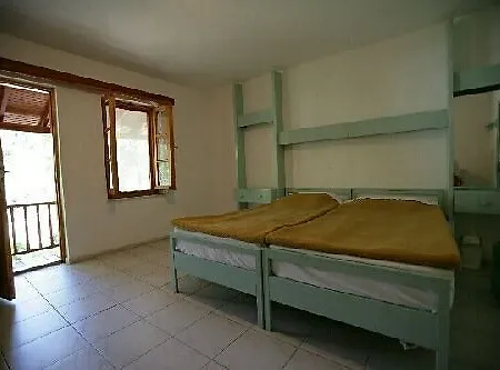 Altin Camp & Park 2*