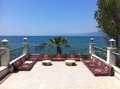 Hotel Altin Camp & Park 2*