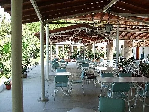 Altin Camp & Park 호텔 2*